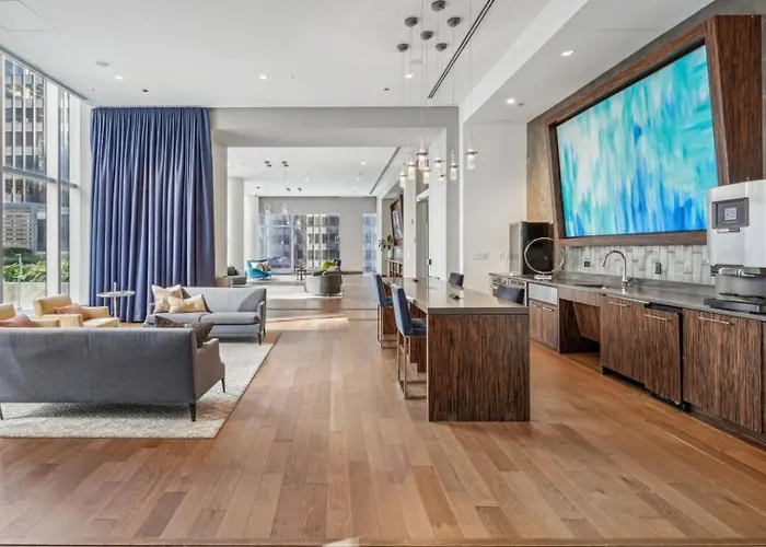 Loop 1br W Gym Pool Wd Nr Millennium Park Chi-230 *